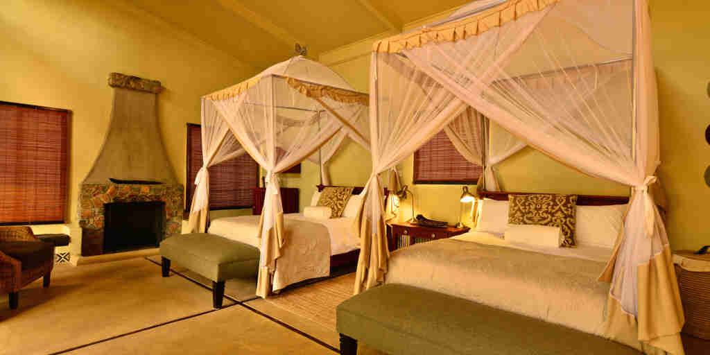 16. Imvelo Safari Lodges   Camelthorn Lodge   Forest Villa, Twin double bed configuration