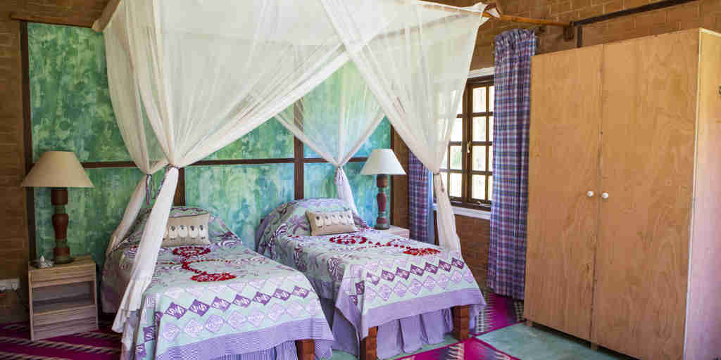 oleroai house twin bed kenya