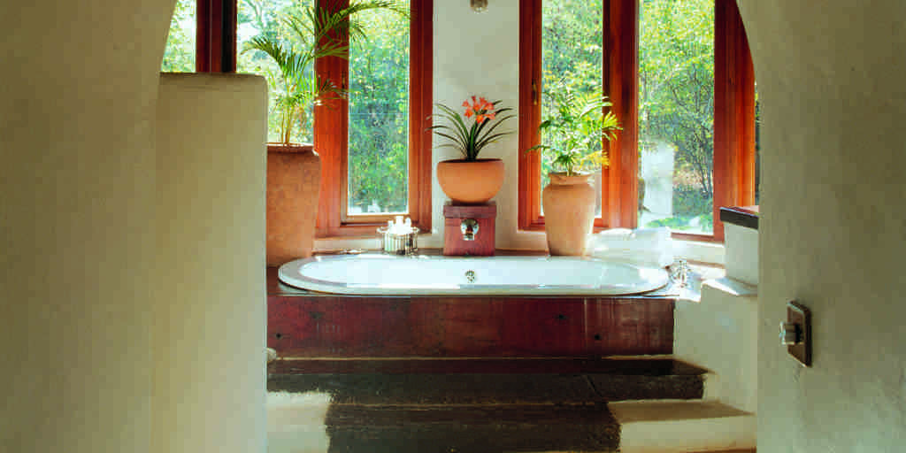 Tangala House bath (2)