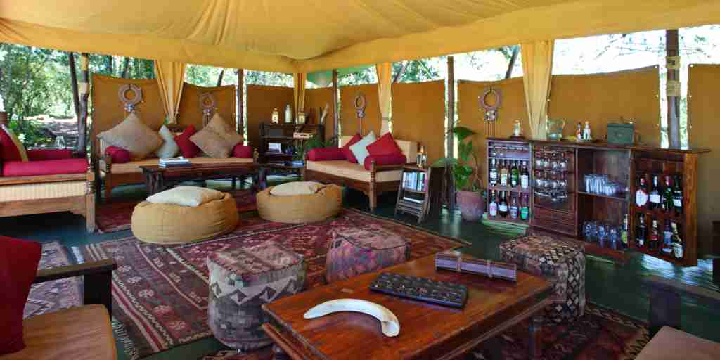 Elephant Pepper Camp   accommodation   main areas   lounge 2