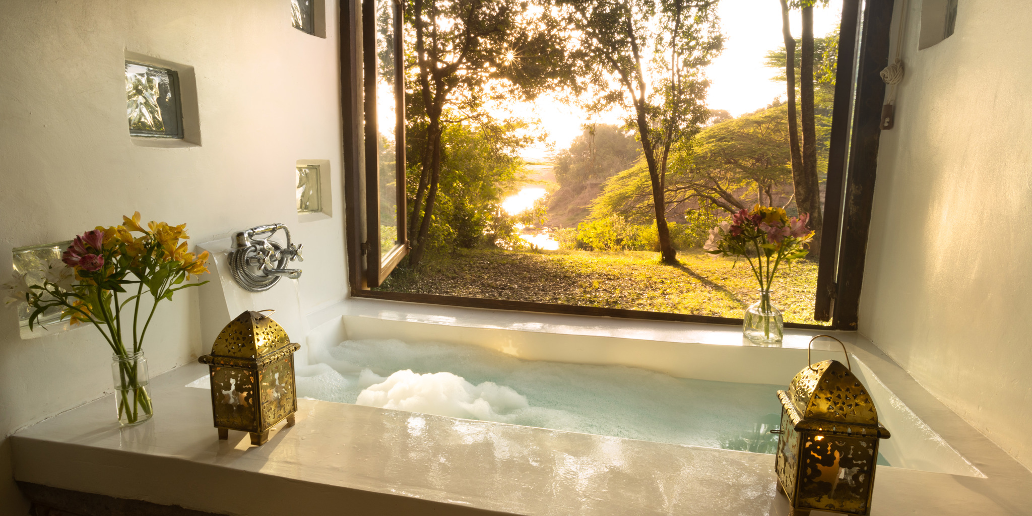 Bathroom, House In The Wild, Maasai Mara Reserve, Kenya
