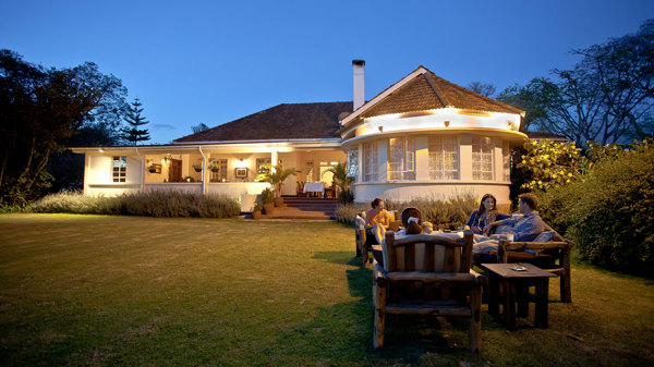  img Clients Tanzania Legendary Expeditions 15. Legendary Lodge private dining