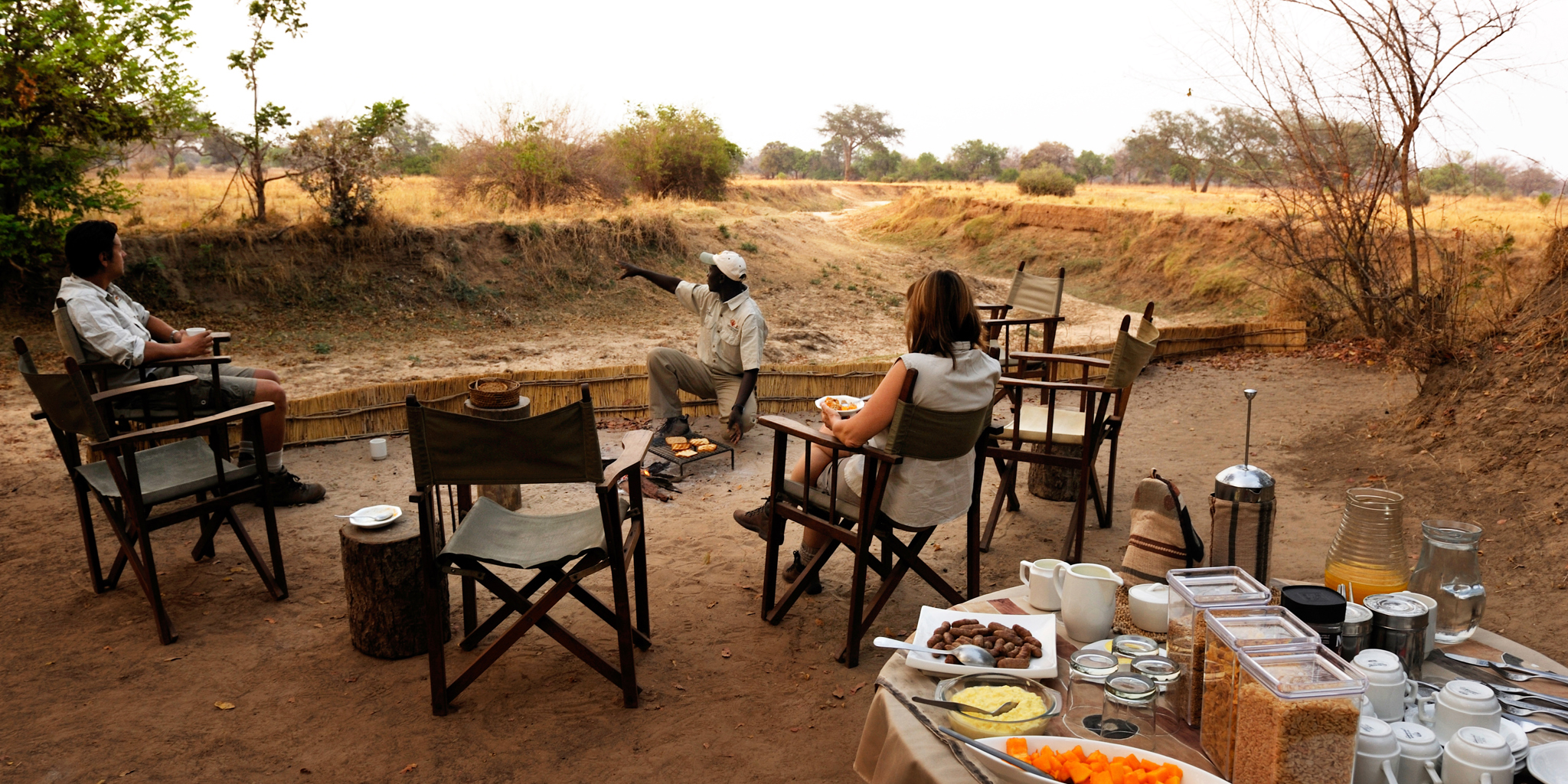RAS   CHIKOKO TREE CAMP   BREAKFAST
