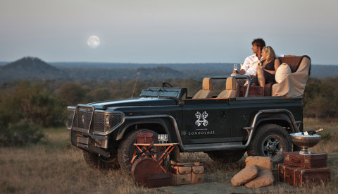 HD Honeymoon vehicle  onscreen