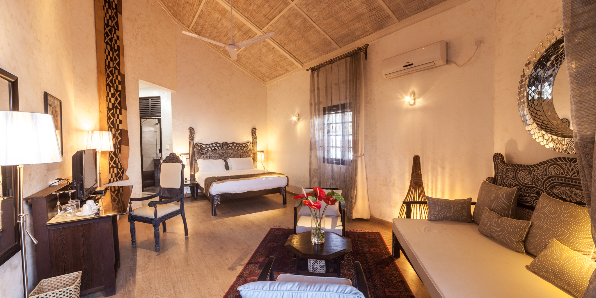 PROMO The Maji  DELUXE ROOM