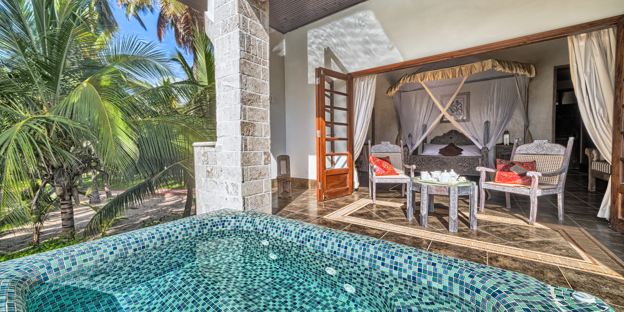 PROMO The Maji JACUZZI SUITE