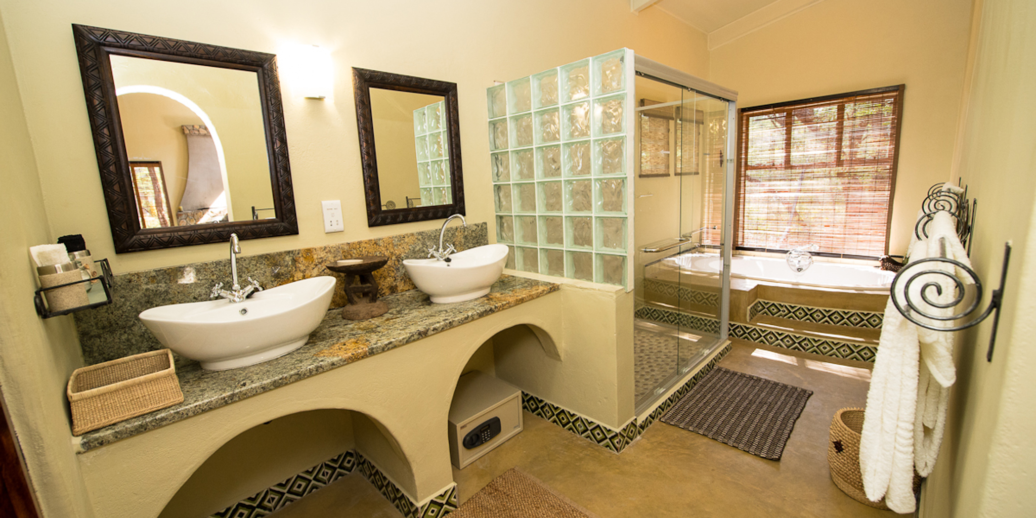 18. Imvelo Safari Lodges   Camelthorn Lodge   Forest Villa Bathroom