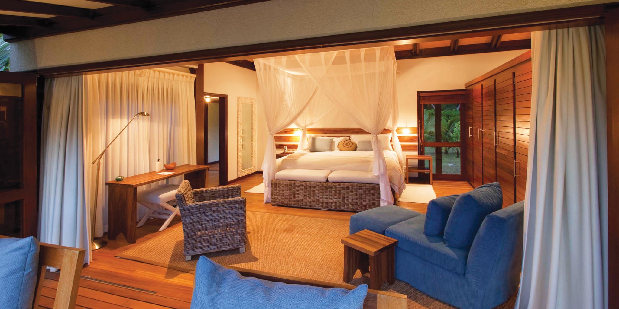 beach residence bedroom (MLP)