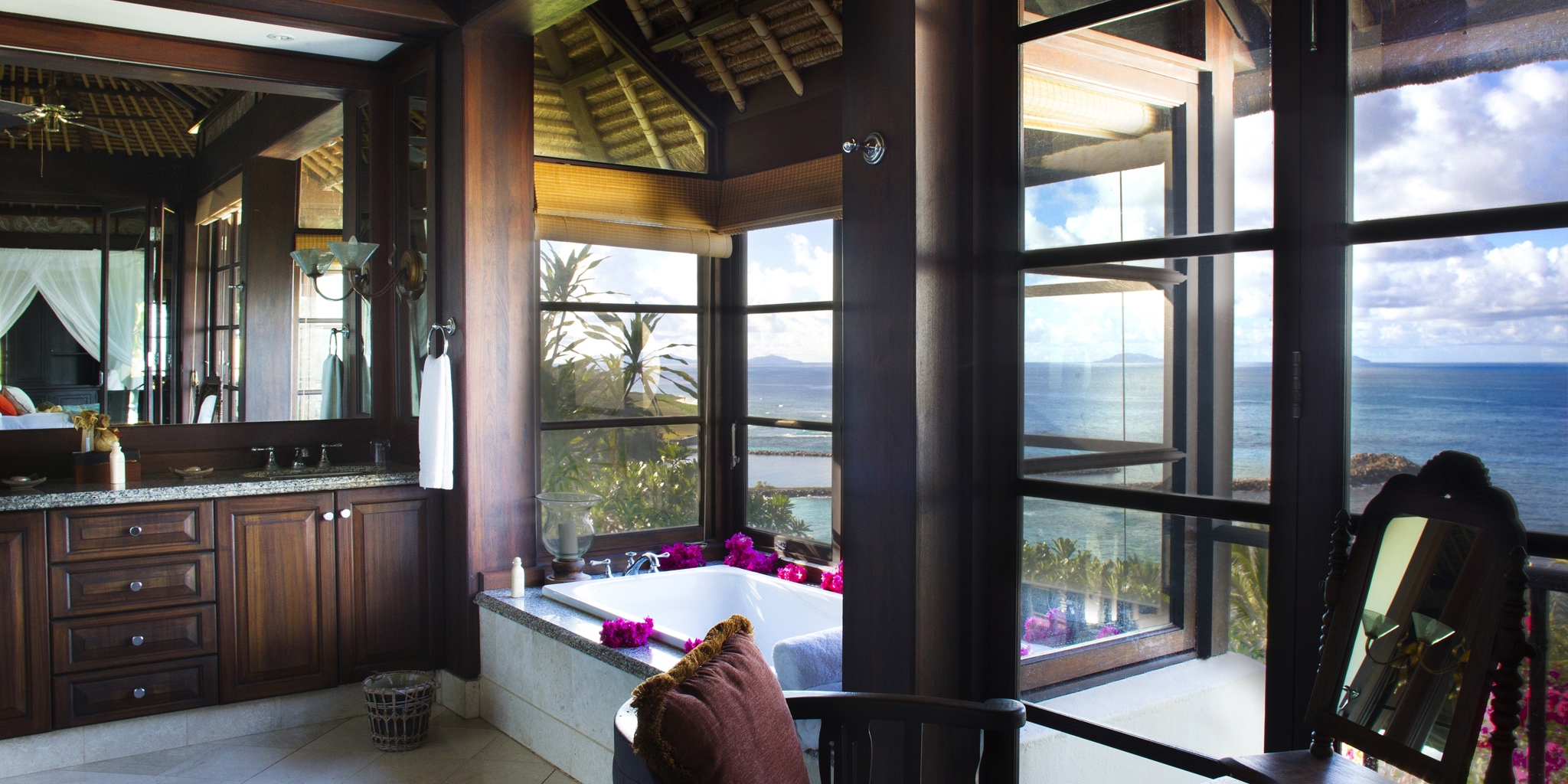 Fregate Island Private Banyan Hill Estate Bathroom