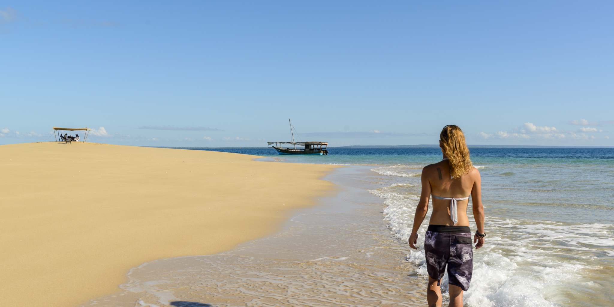 Sandbank strolling