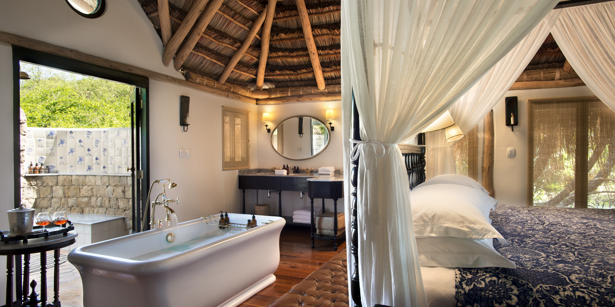 Benguerra Island Cabana Ensuite Bathroom