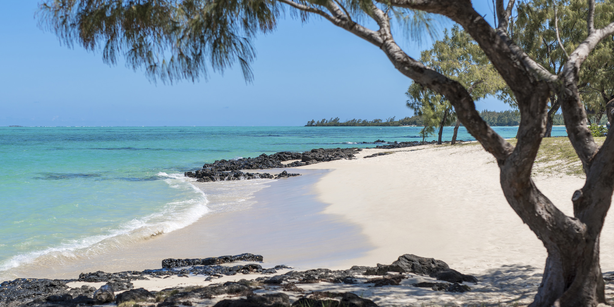 Ilot Mangenie Private Island