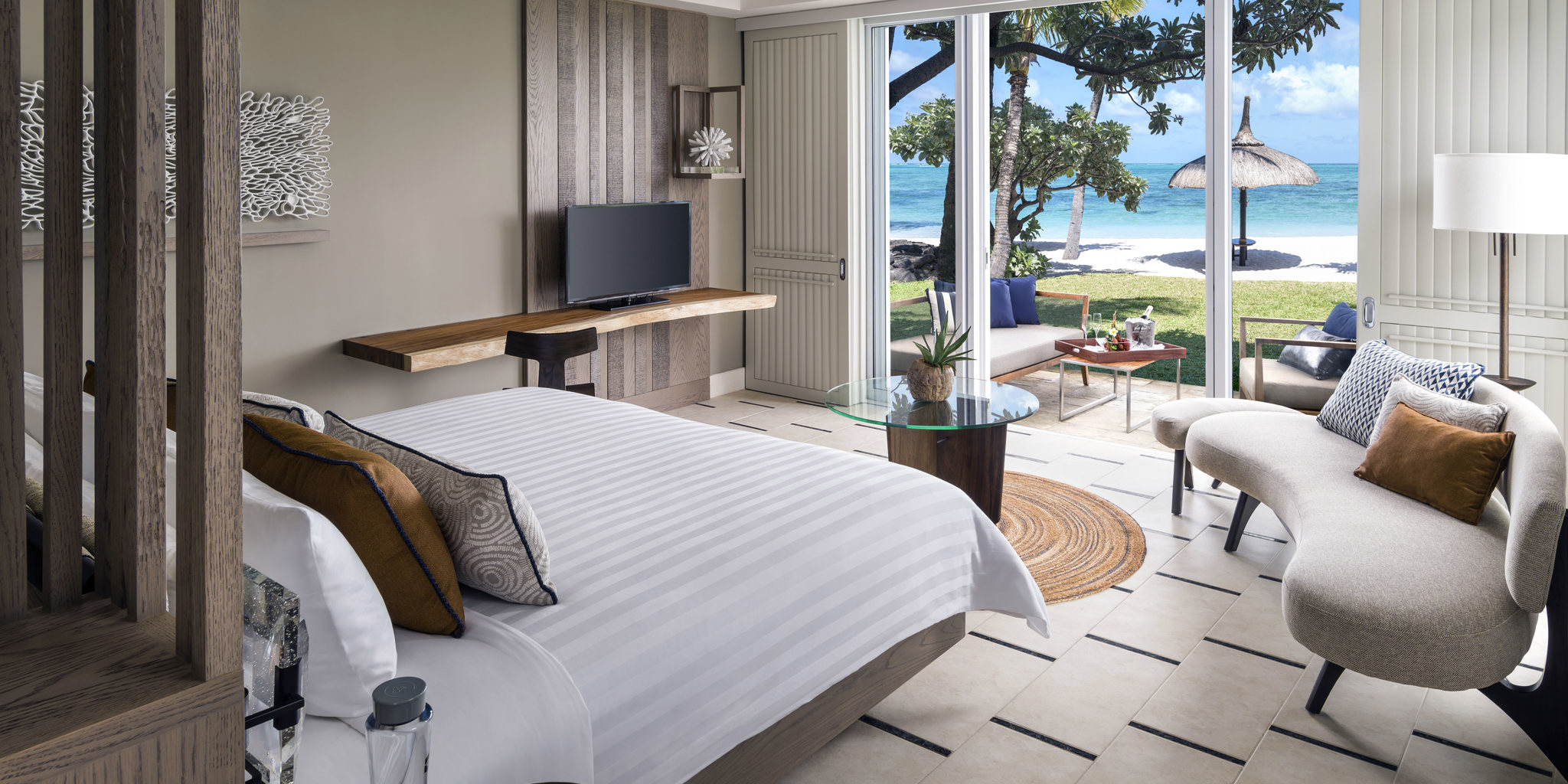 Frangipani Junior Suite Beach Access