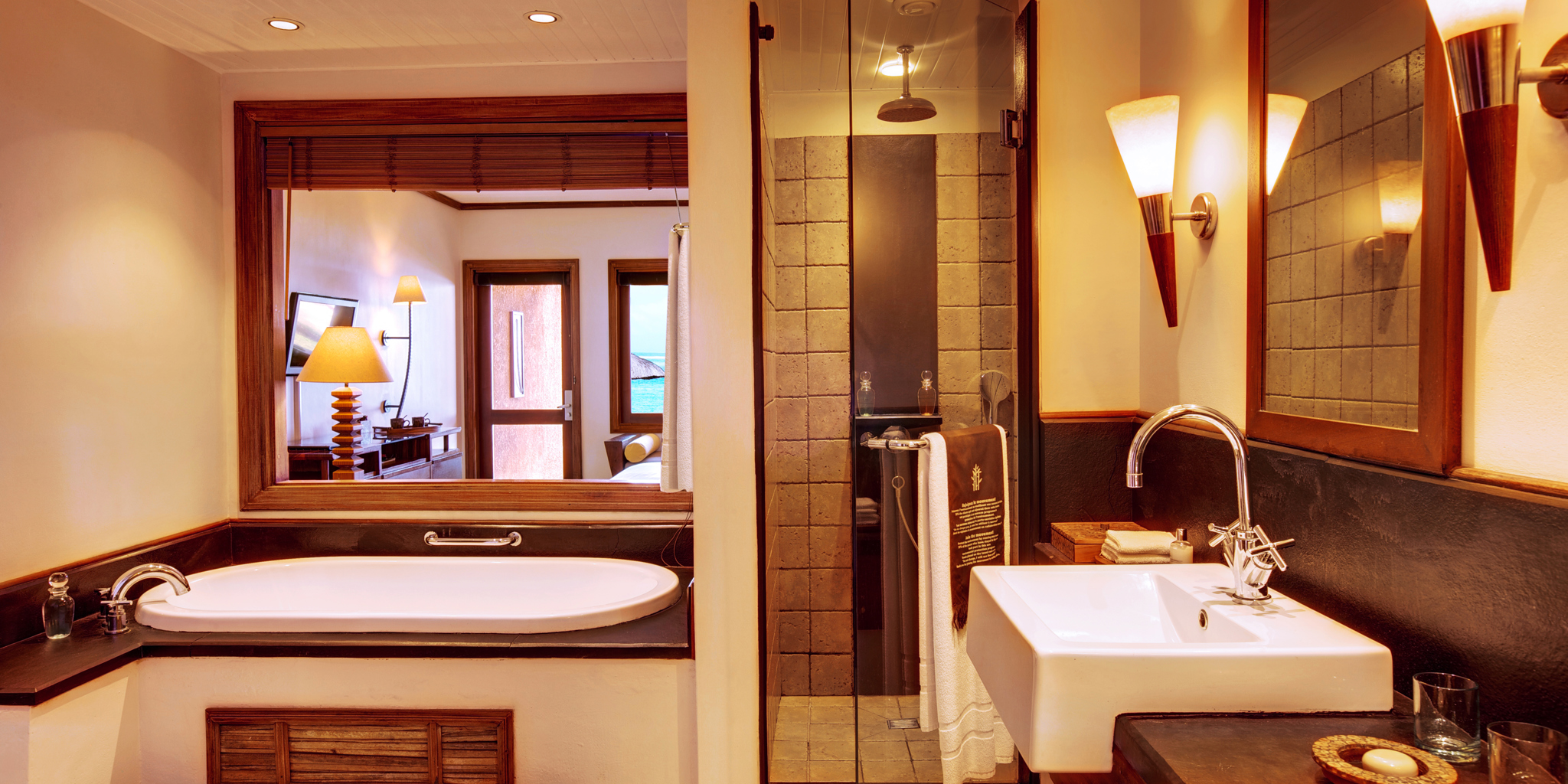 HA Deluxe Bathroom HD