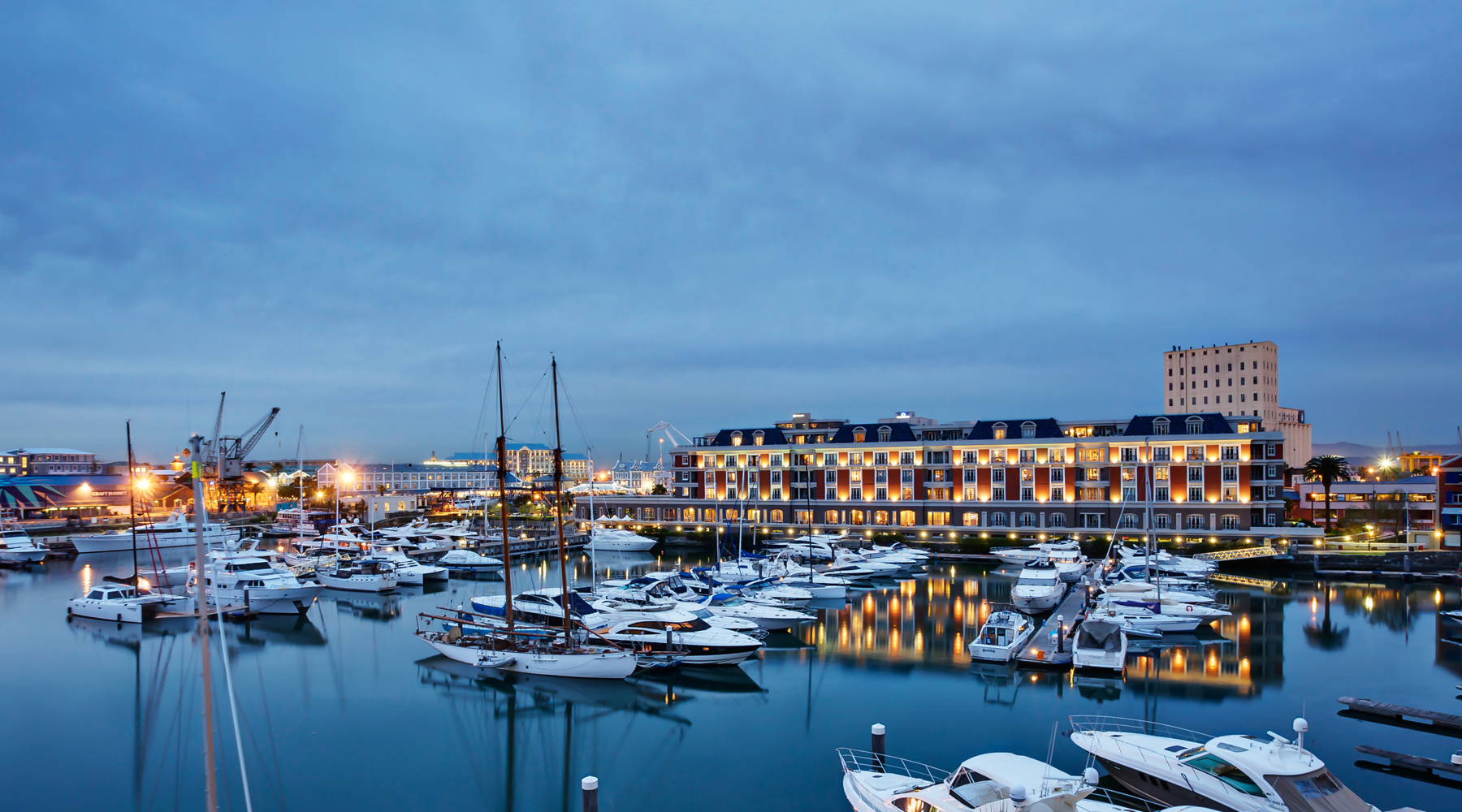 boat dock, cape town, south africa safaris