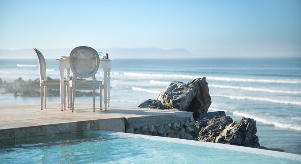 ocean view dining, hermanus, south africa safaris
