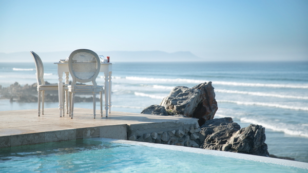 ocean view dining, hermanus, south africa safaris
