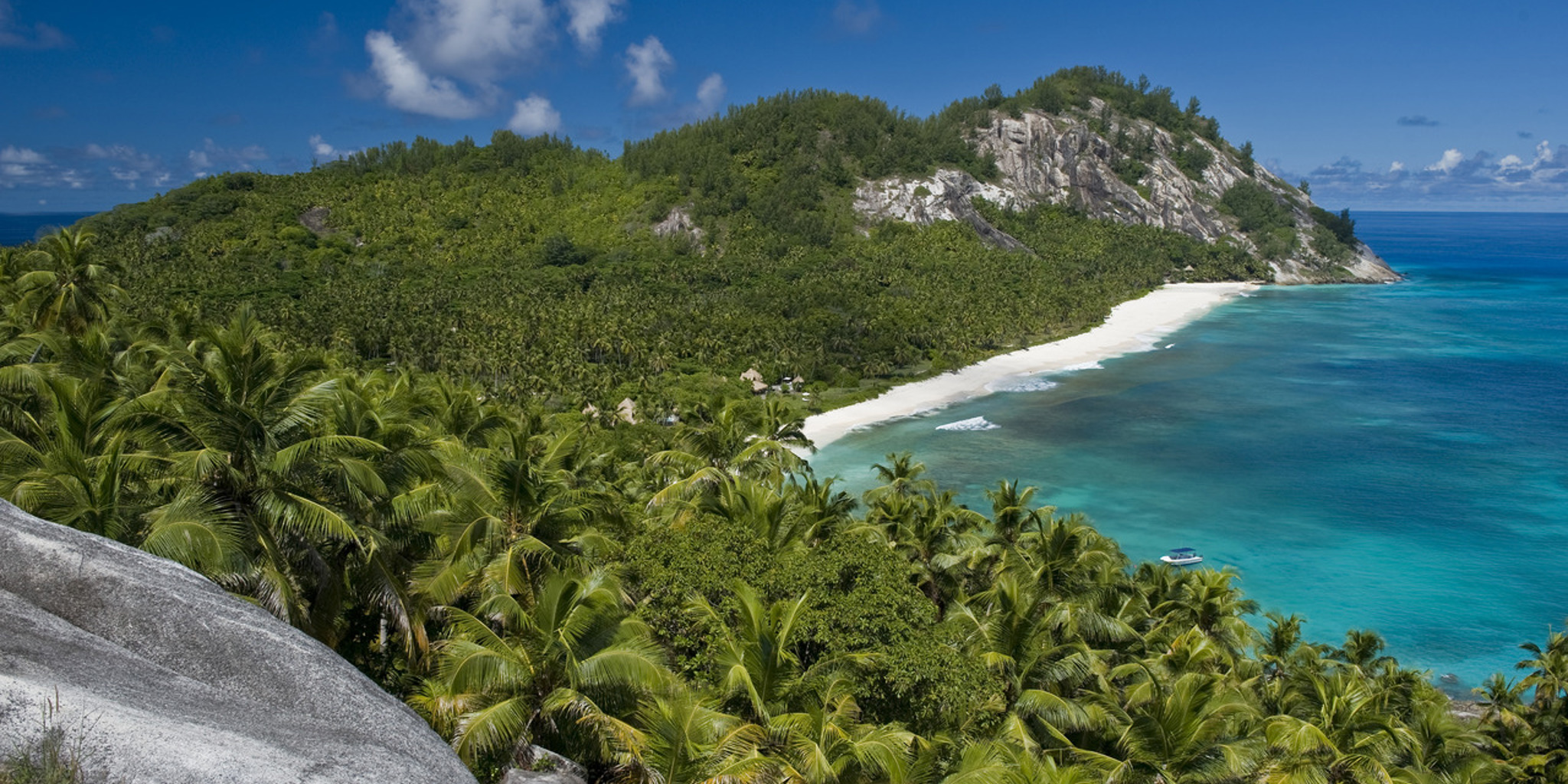 beach aerial view, unspoiled nature, seychelles safaris