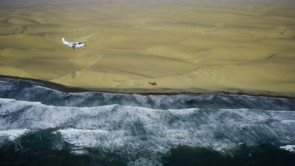 flying over the skeleton coast, namibia safaris