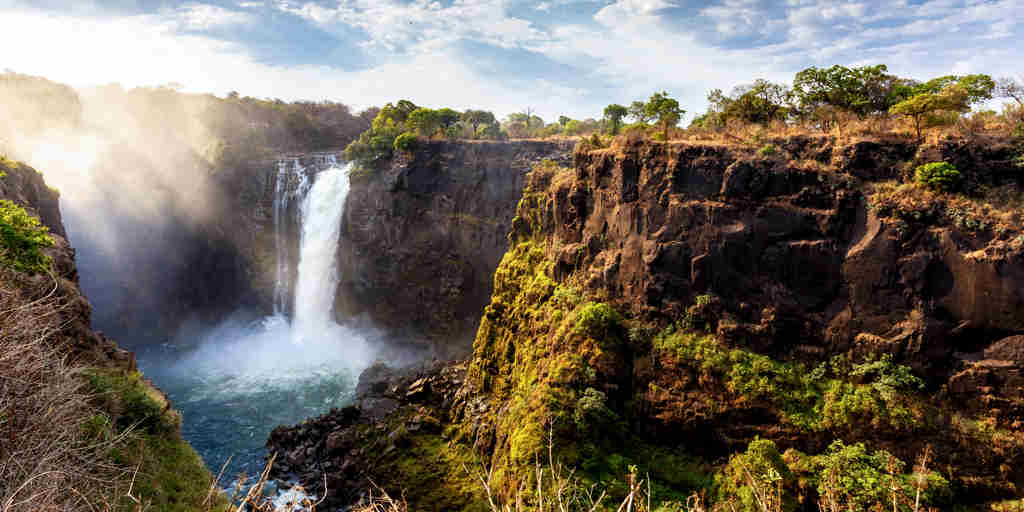 victoria falls, zimbabwe safari holidays