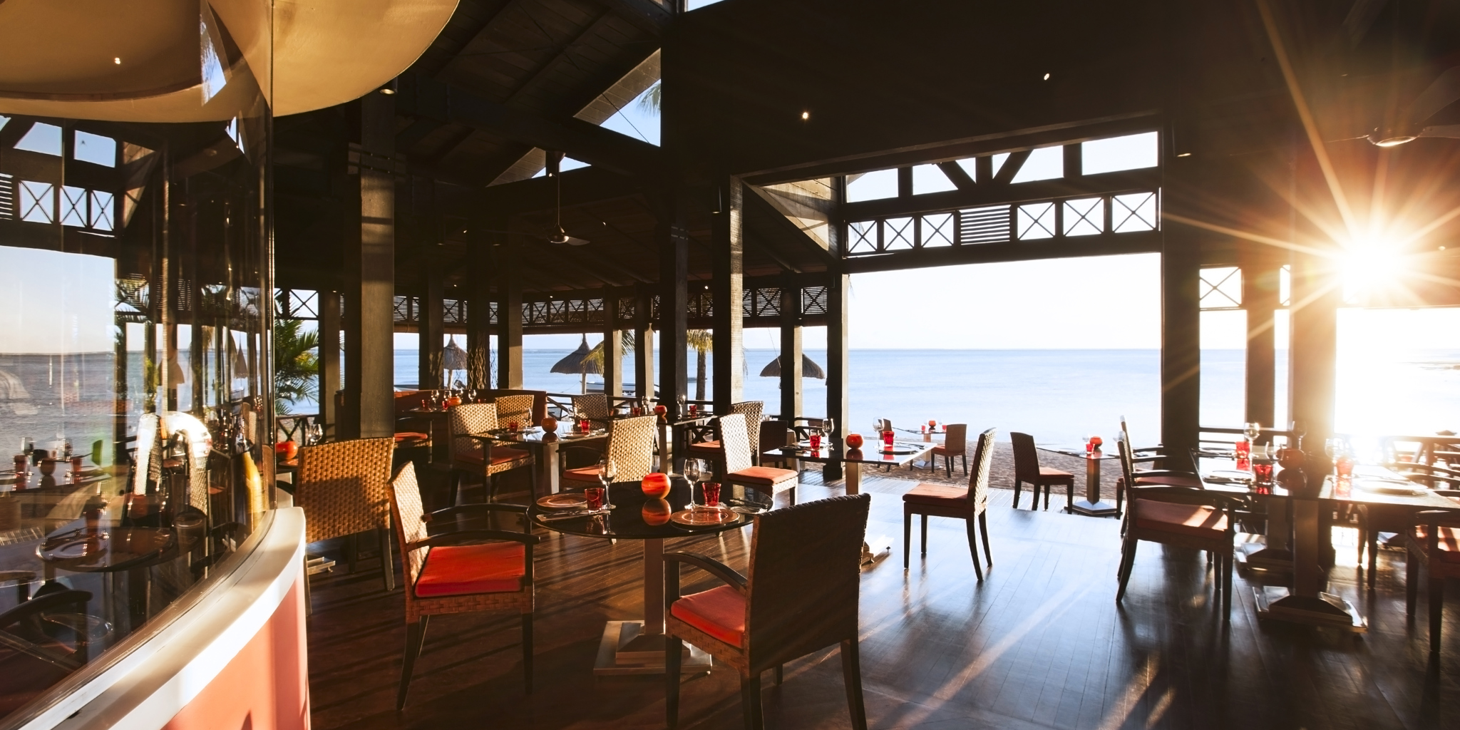 HLT Restaurant Ginja 1