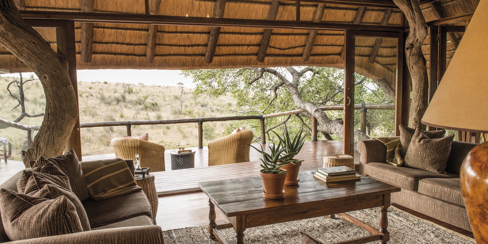 Little Tuningi lounge view 01