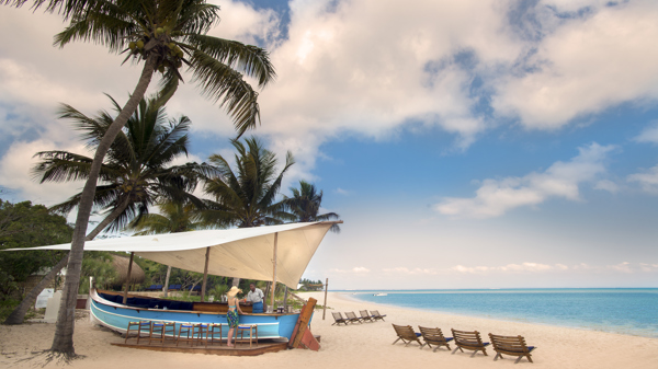 dhoe bar, benguerra island, mozambique safari holidays