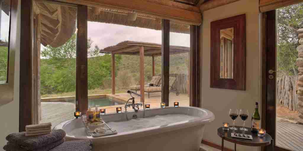 Kwandwe Great Fish River Lodge suite bathroom