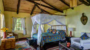 40 Virunga Lodge
