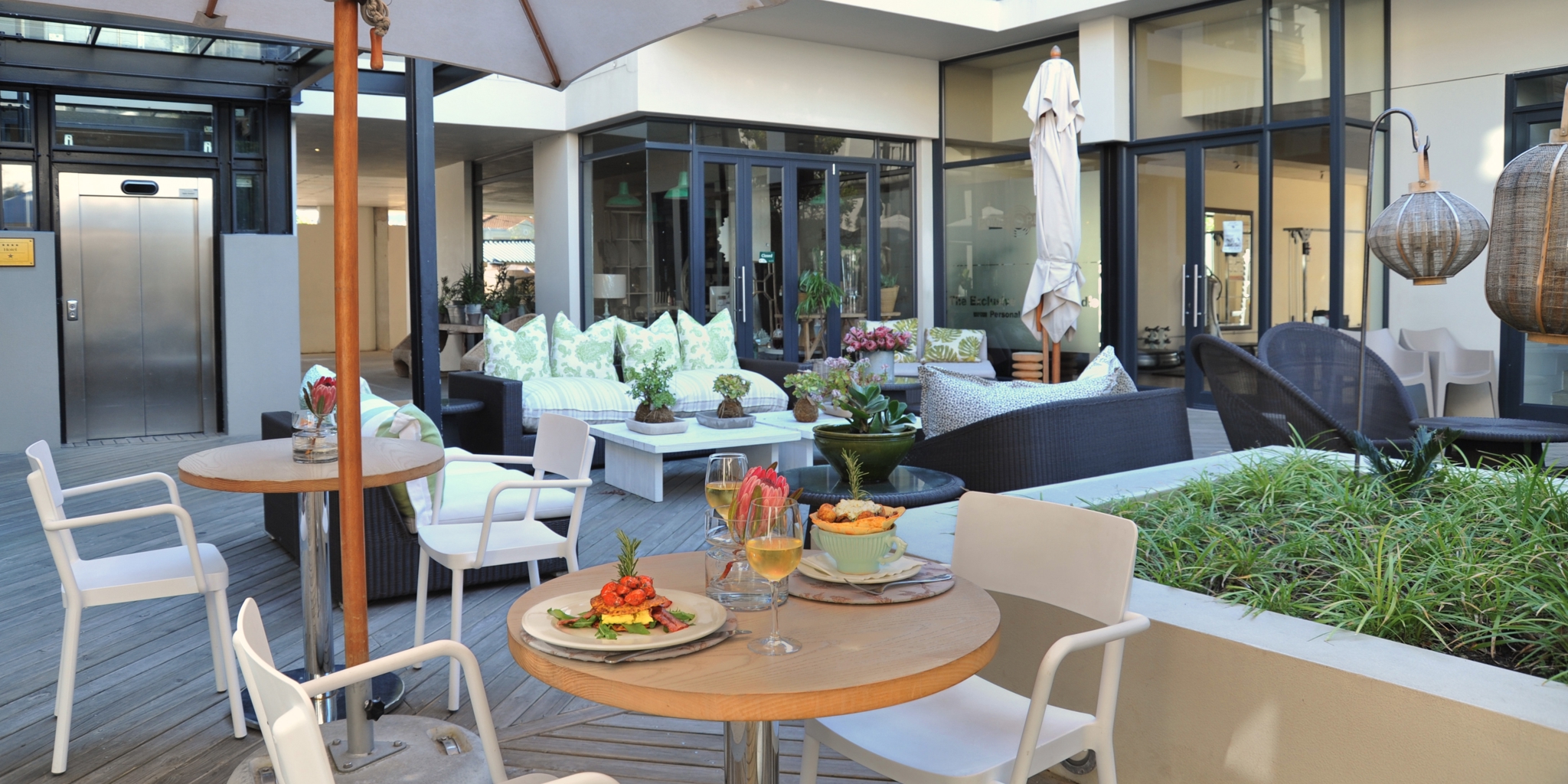 The Rex Hotel 3