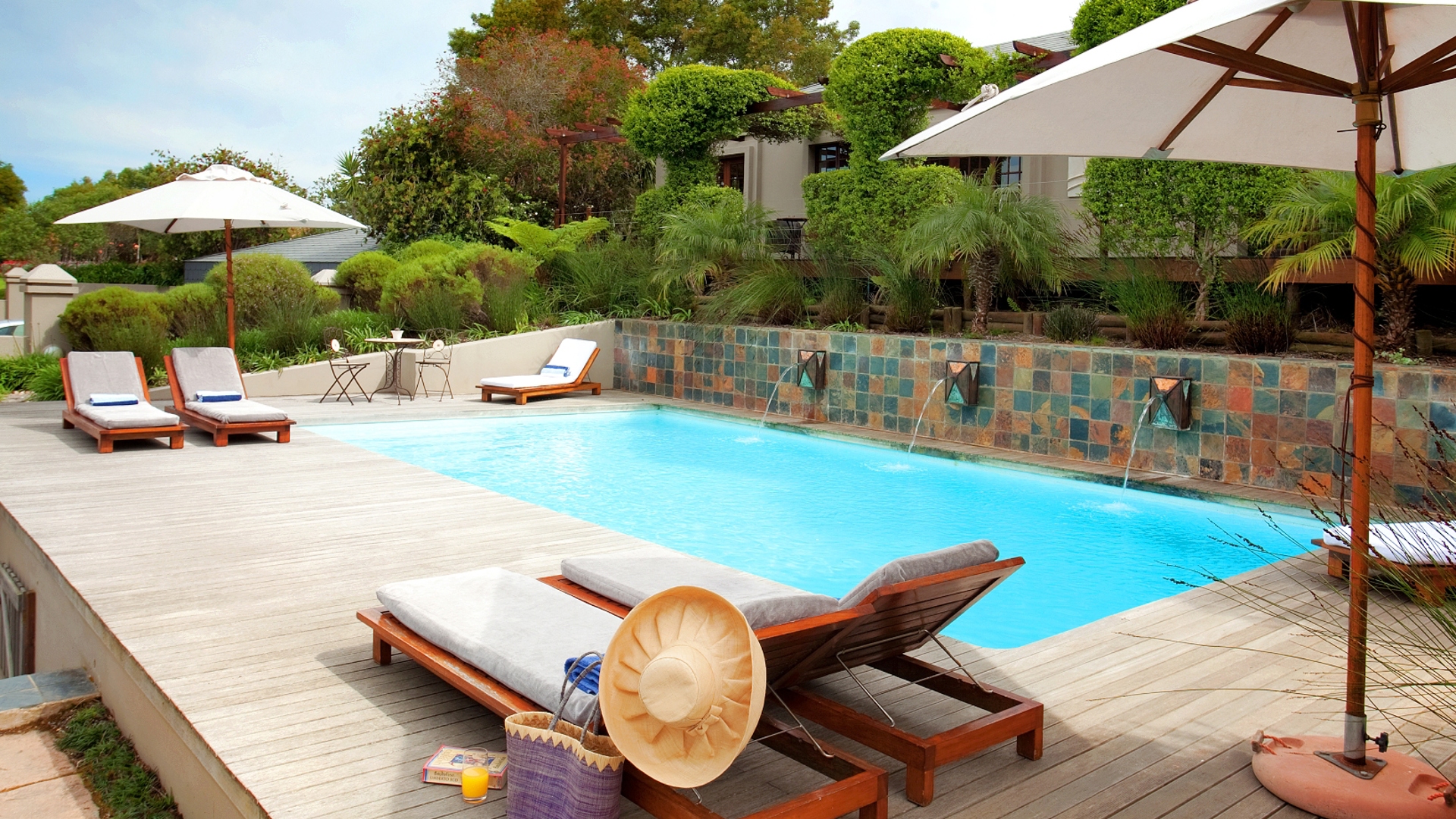 Poolside at Kanonkop