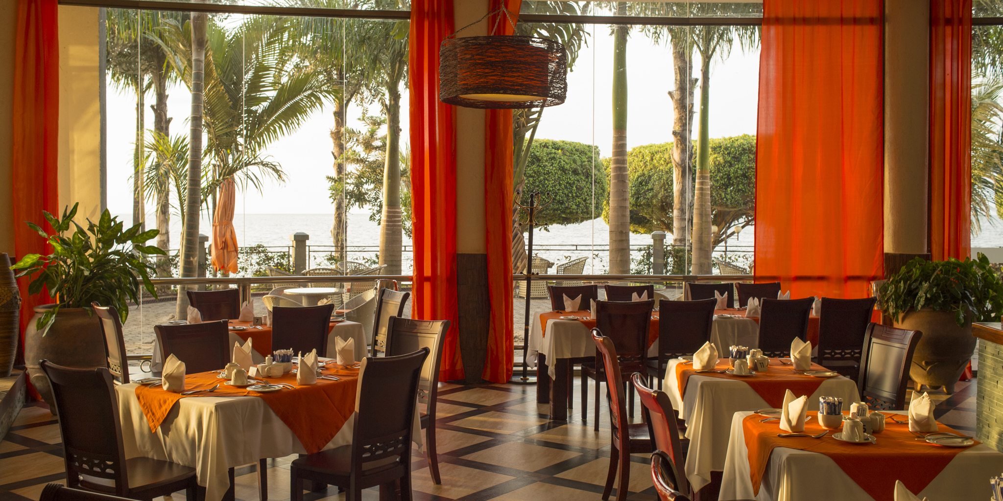 Tides Restaurant 2