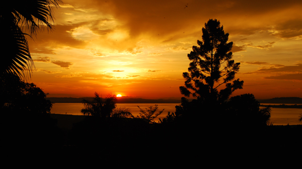 entebbe town at sunset, uganda safaris, africa holidays