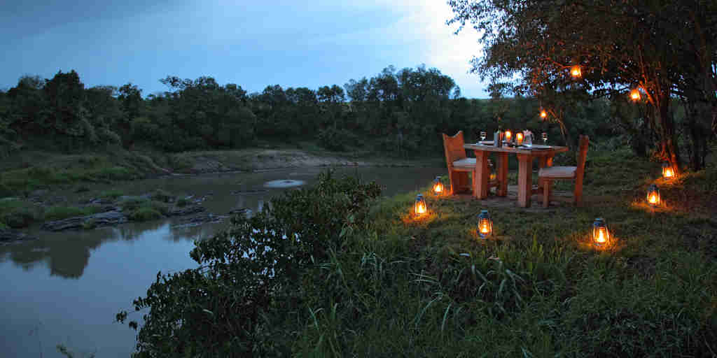 private dining by river1