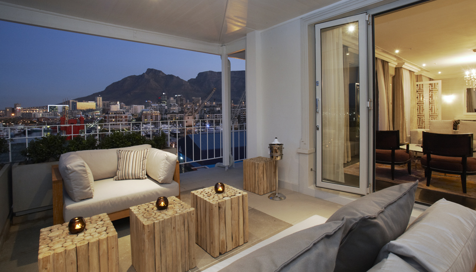 1304 Presidential Suite Balcony2