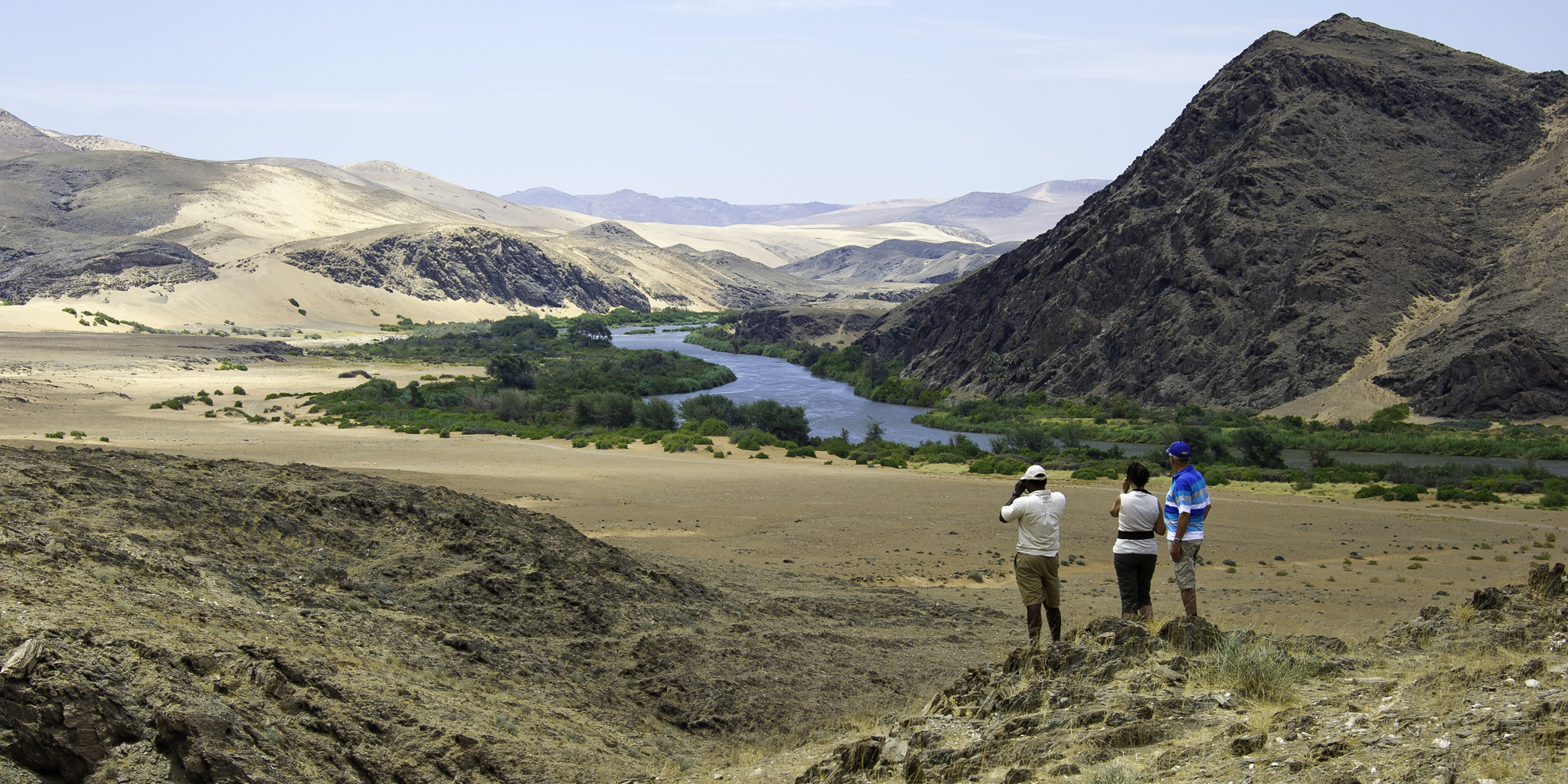 walking safaris in kunene river, namibia safaris