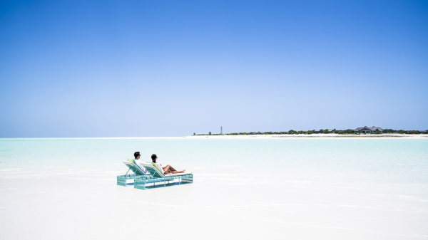 AMED Beach Lounges Couple G A H