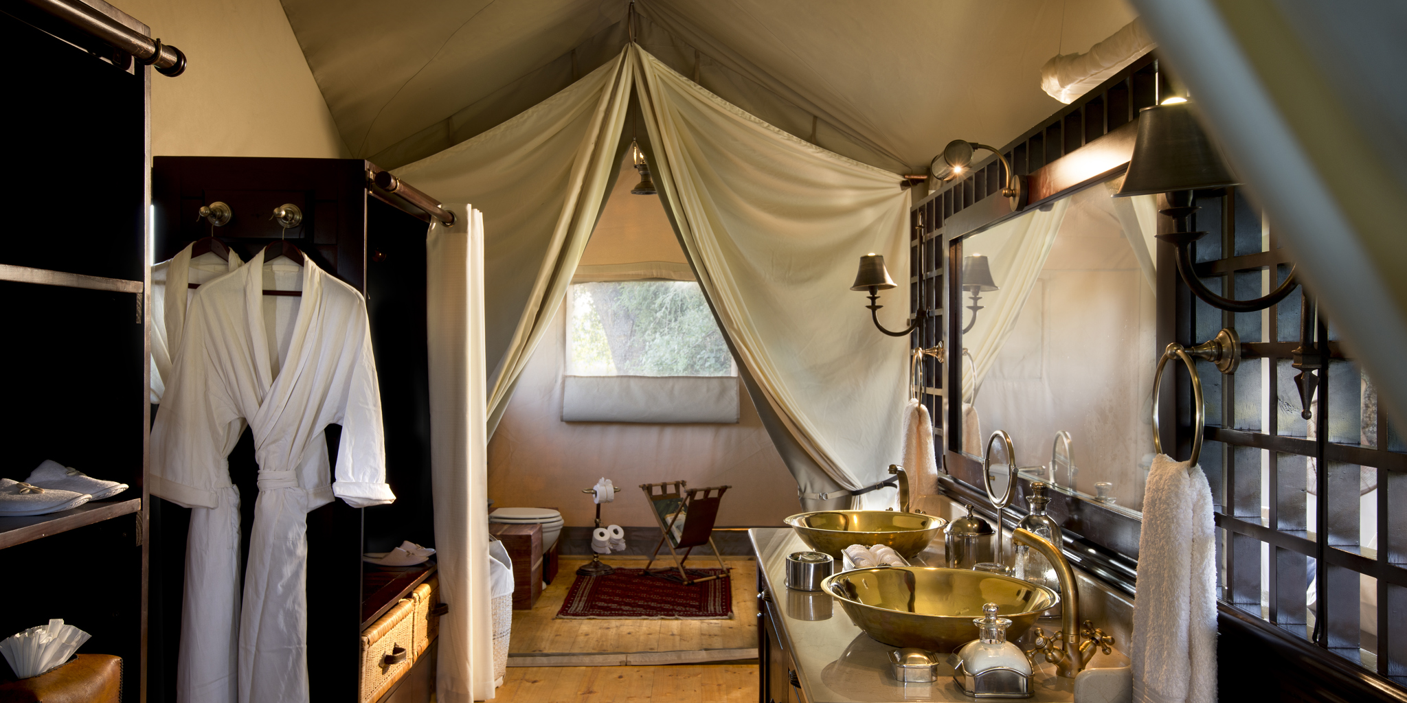 camp bathroom