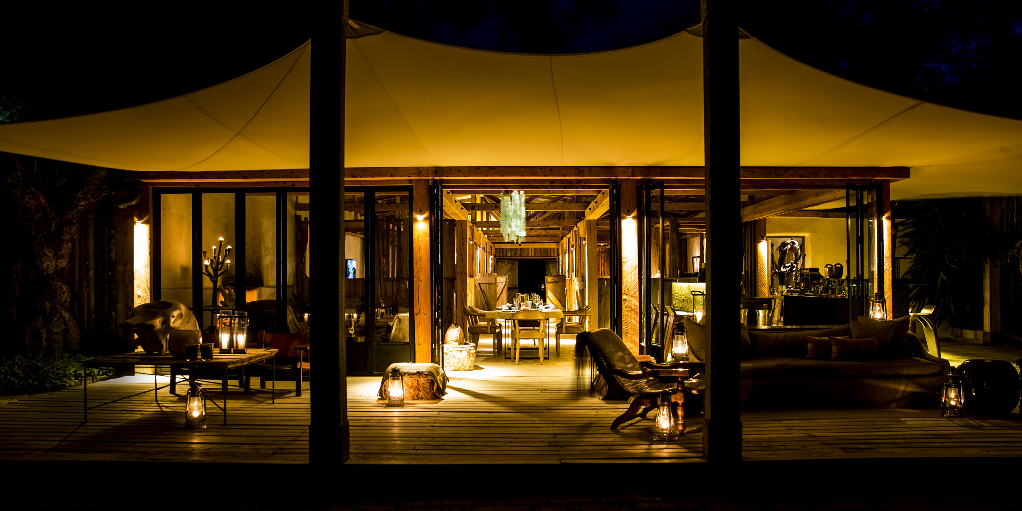 Safari tent