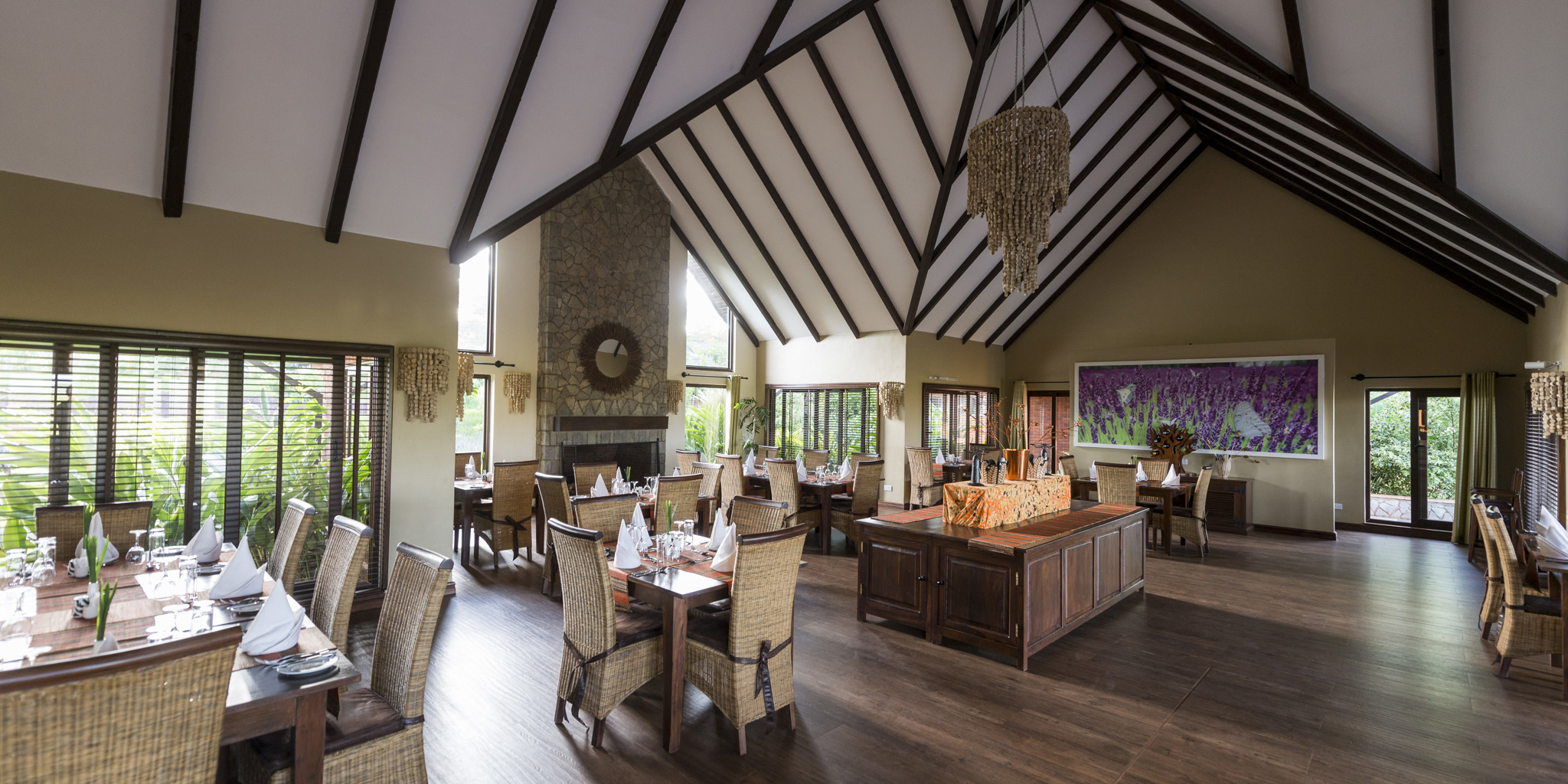 Safari lodge dining