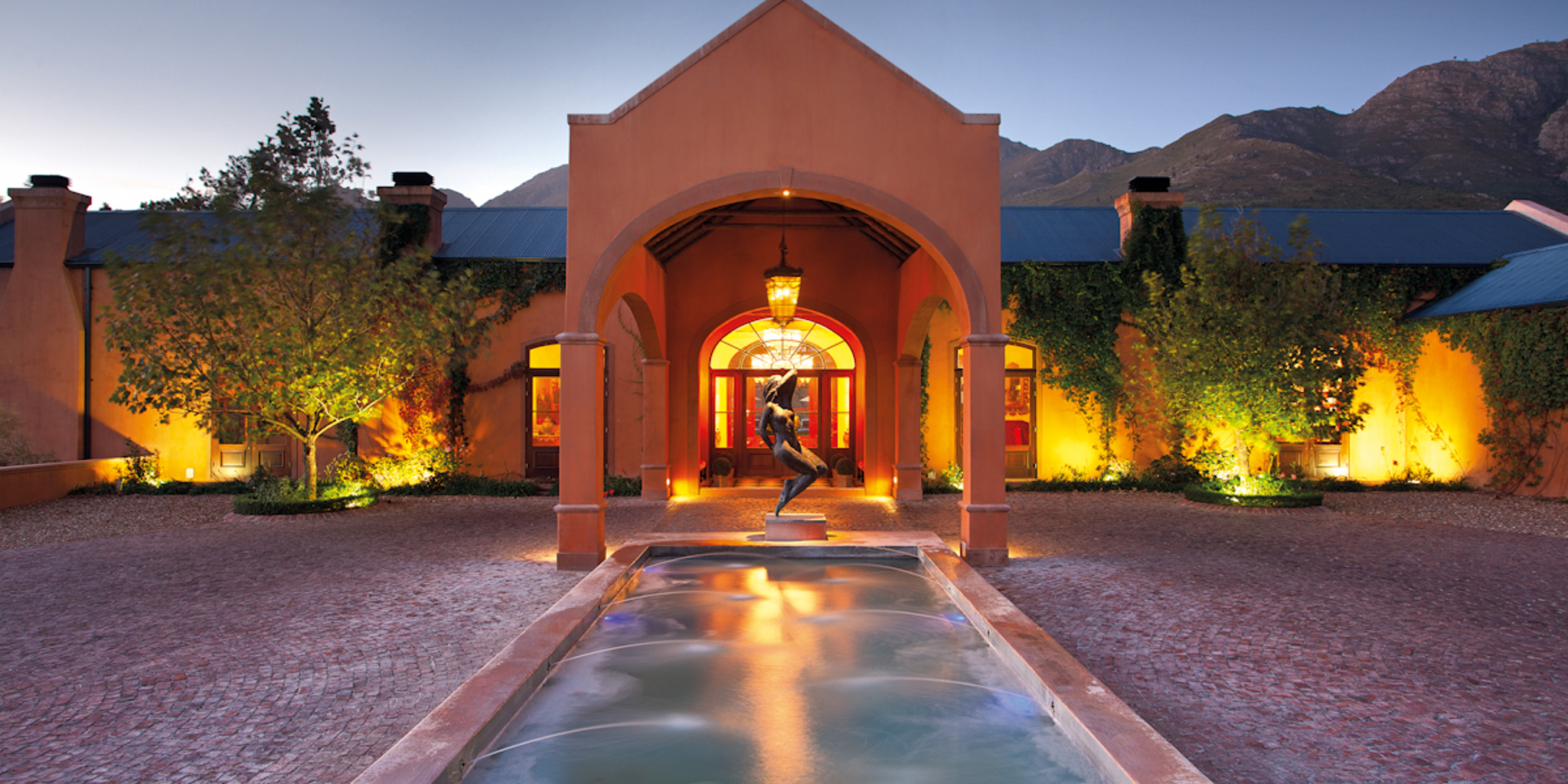 The Royal Portfolio la Residence La Residence Entrance From Driveway