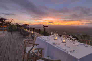 Romantic dinner luxury safari