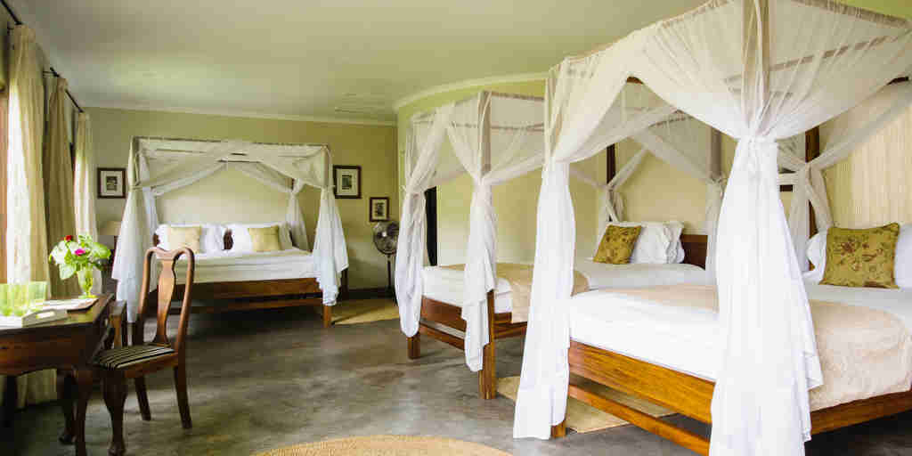 Tanzania Lodge bedroom sharing