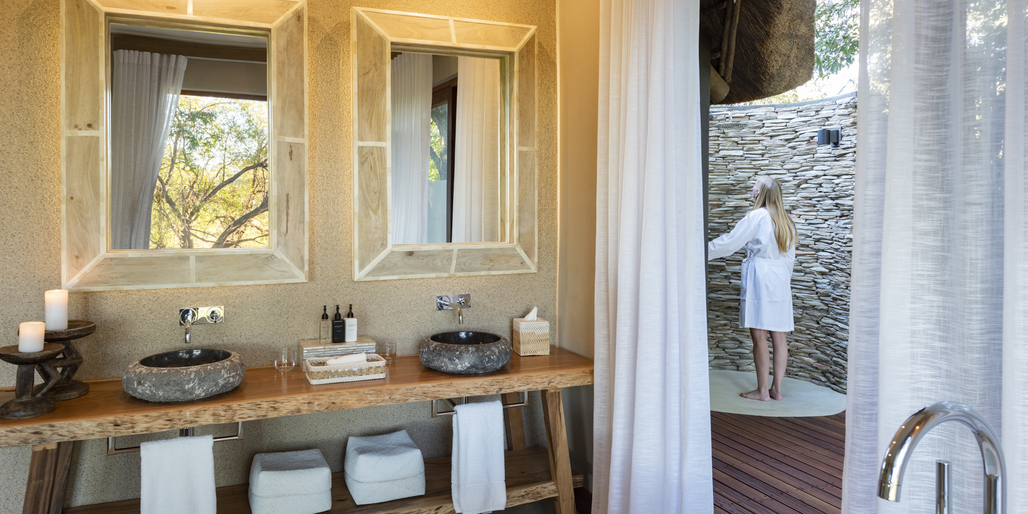 Safari outdoor private shower