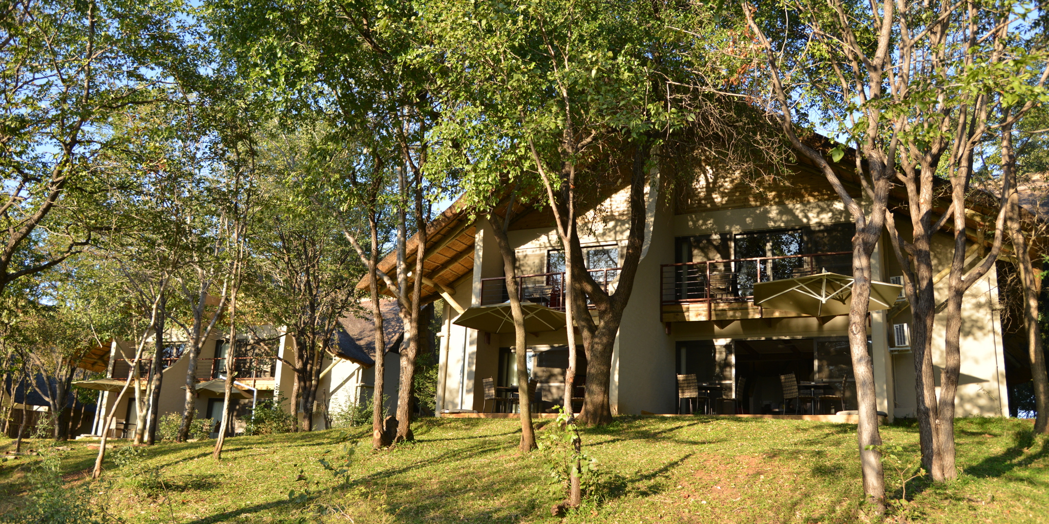 Victoria Falls Safari Suites Exterior