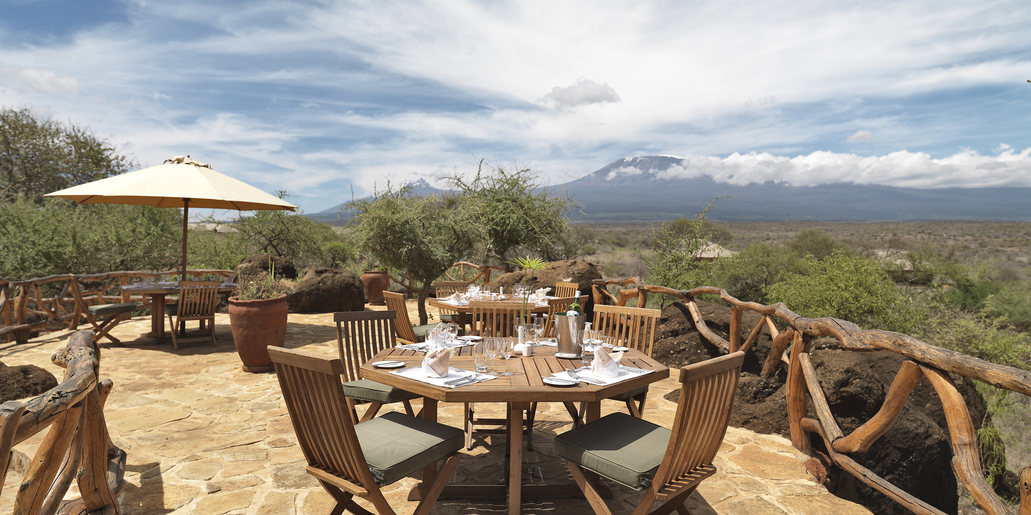 Satao Elerai Dining