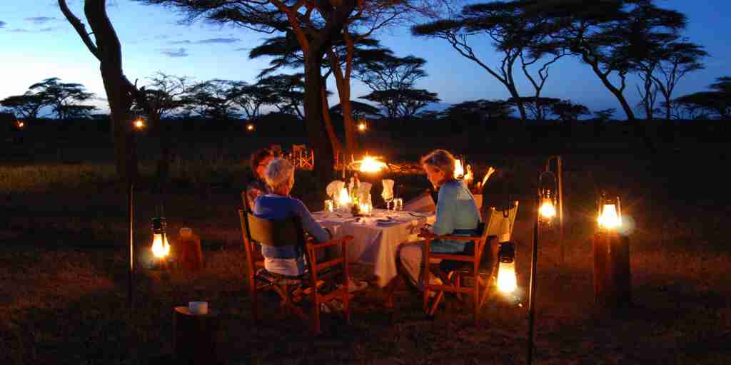Privtae safari dinning under the stars