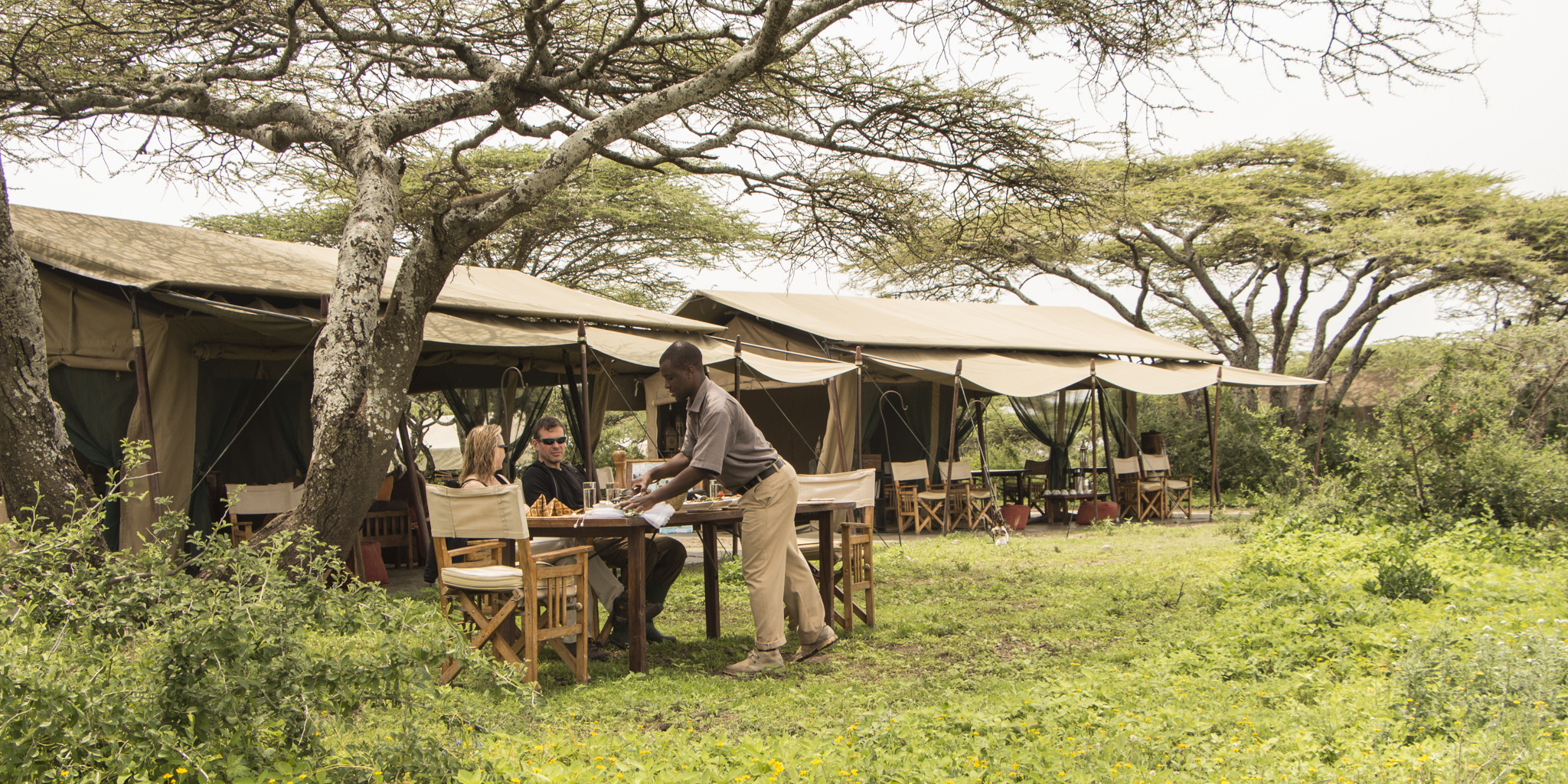 Ubuntu Camp lunch under acacia tree