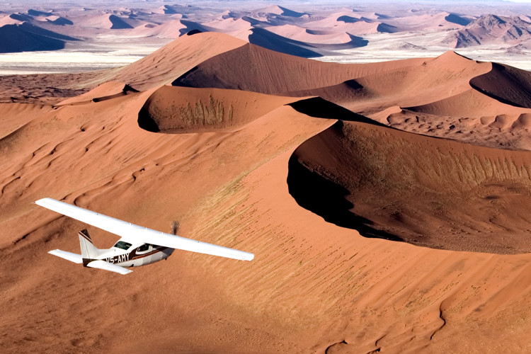 Skeleton Coast Safaris   Schoeman Flying   Sossusvlei Namibia