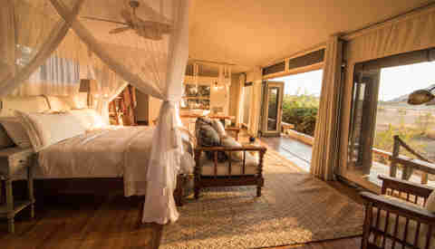 Chikwenya Lodge Room Suite Zimbabwe